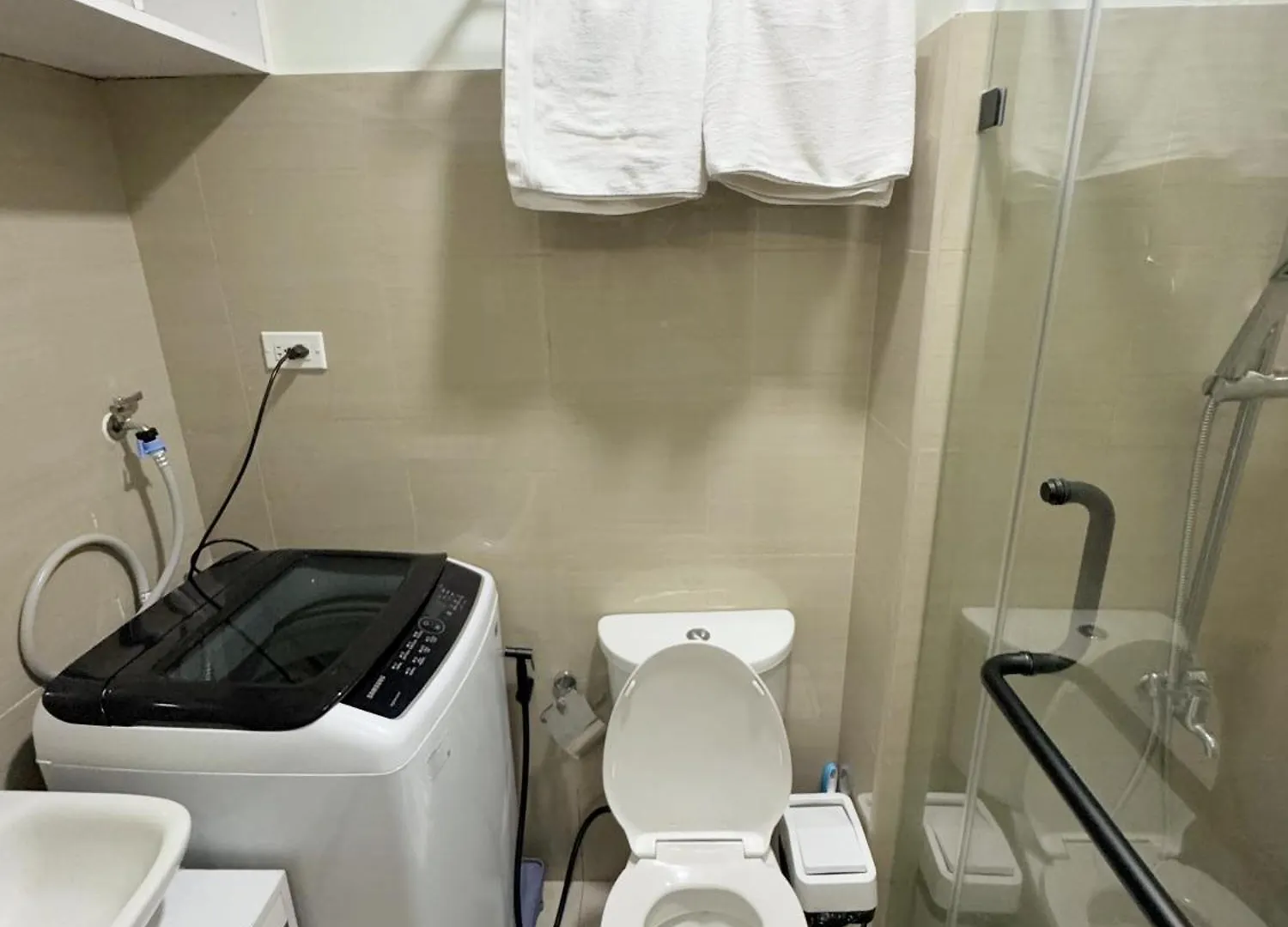 Aparthotel M&M Condostay At Shore 2 Residences Tower 3 Manila